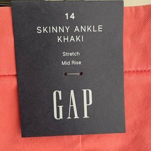 Gap ankle length khaki pants